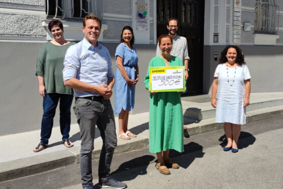 Andrea Mayrwöger, Landesrat Stefan Kaineder, Elisa Roth, Anja Krohmer, Jakob Foissner und Monika Weilguni (v.l.n.r.)