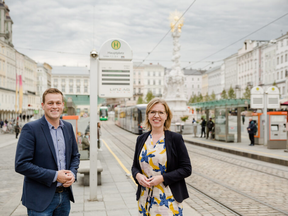 Klima-Landesrat Stefan Kaineder mit Klimaschutzministerin Leonore Gewessler