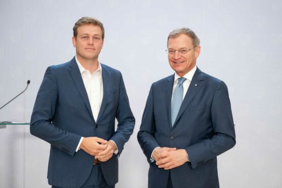 Landesrat Stefan Kaineder und Landeshauptmann Mag. Thomas Stelzer