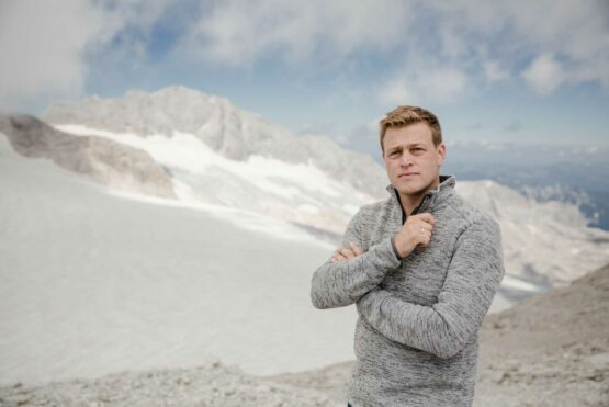 Nachdem die Lawinengefahr auch in Oberösterreich wieder leicht gestiegen ist, sind nun wieder tägliche Berichte des oö. Lawinenwarndienstes auf https://oberoesterreich.avalanche-warnings.eu/ abrufbar