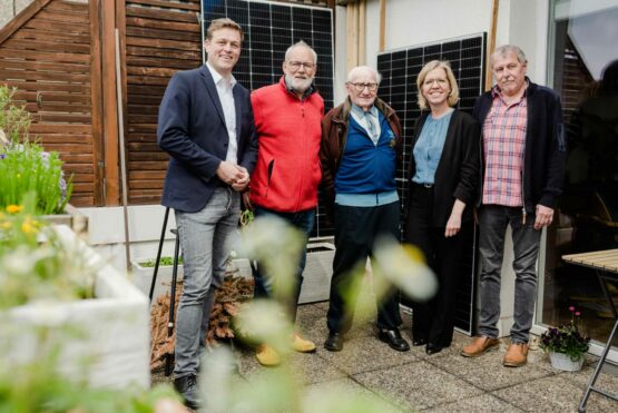 Umwelt- und Klima-Landesrat Stefan Kaineder, Ludwig Eidenhammer, Franz Molterer, Klimaschutzministerin Leonore Gewessler und Otmar Penz.
