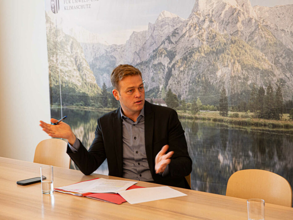 Landesrat Stefan Kaineder zog Bilanz über 2 Jahre neues Umwelt- und Klimaressort