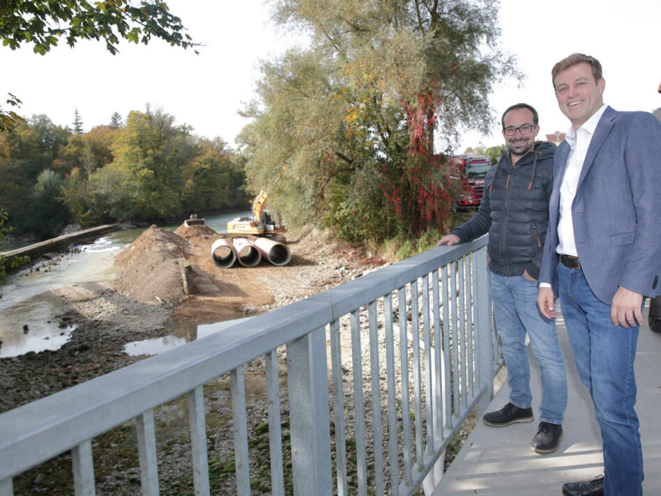 Landesrat Kaineder beim Lokalaugenschein.