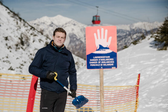 Umwelt- und Klima-Landesrat Stefan Kaineder rät zur Vorsicht in den Bergen.