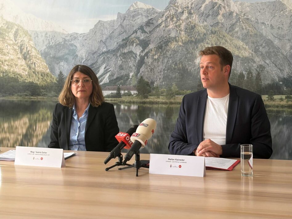 Stefan Kaineder und Mag.a Astrid Zeller (Leiterin Lebensmittelaufsicht OÖ) präsentierten die Bilanz der oö. Lebensmittelaufsicht.